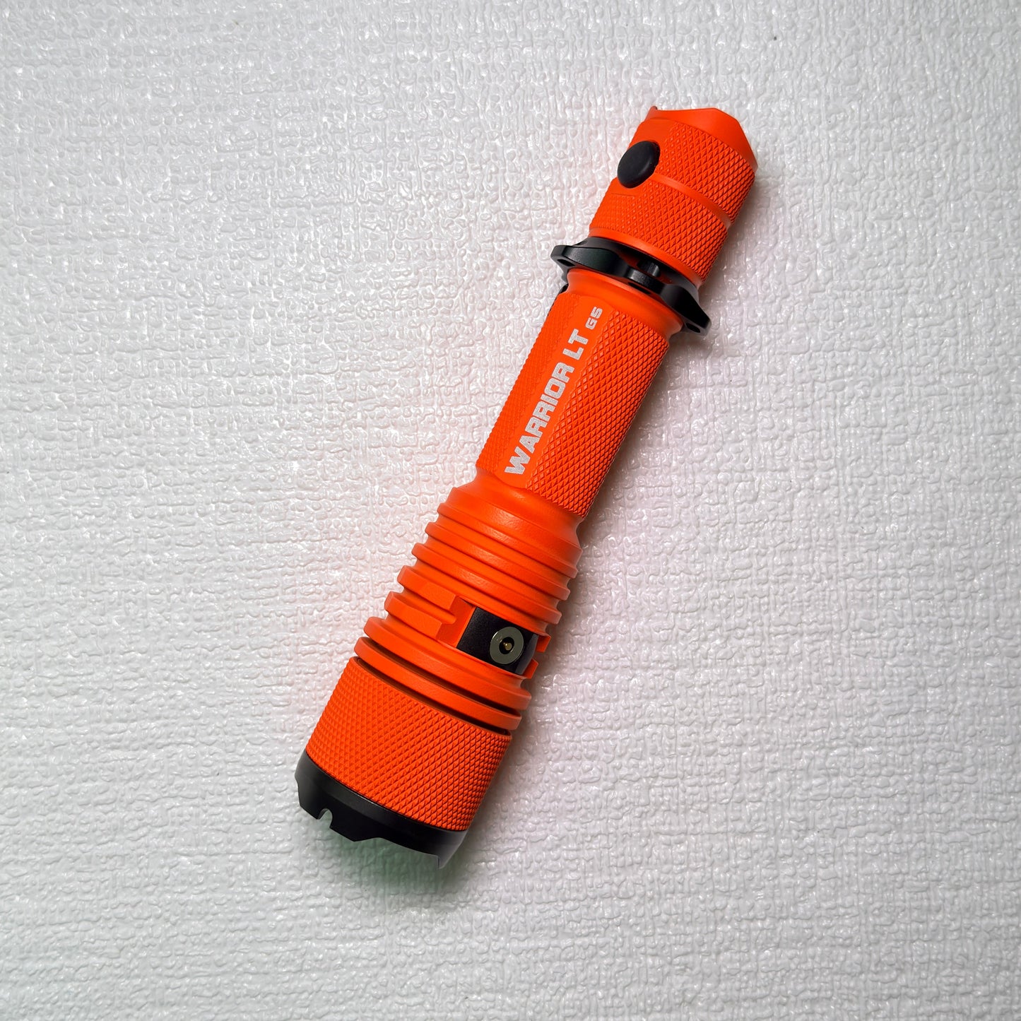 Warrior GEN5 LT-(Long Throw) - 3050 Lumen   480 Meter   Tactical Flashlight